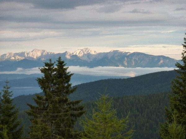 Ferienwohnungen Jagerhuettn Hochrindl Exteriör bild
